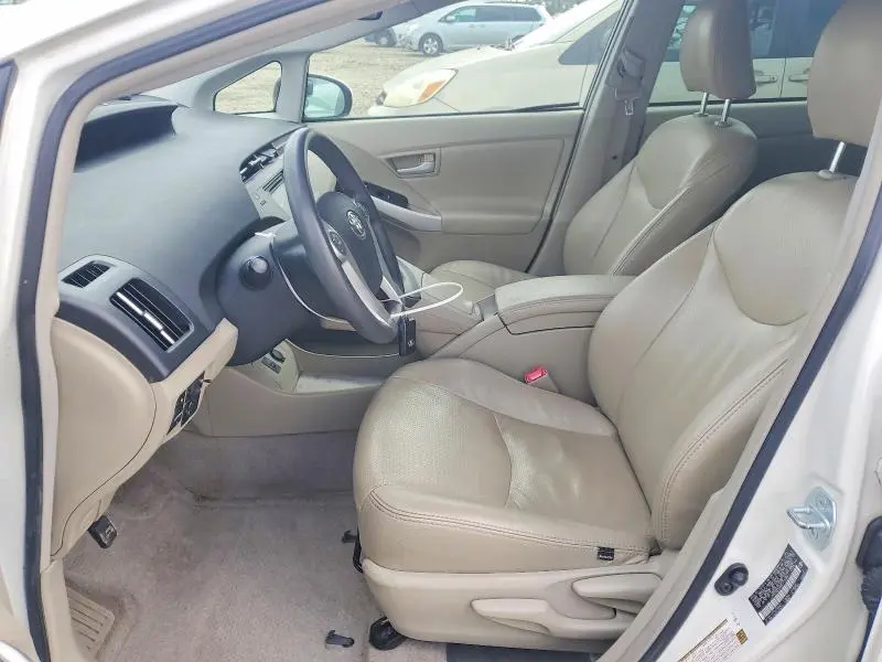 2011 TOYOTA PRIUS   