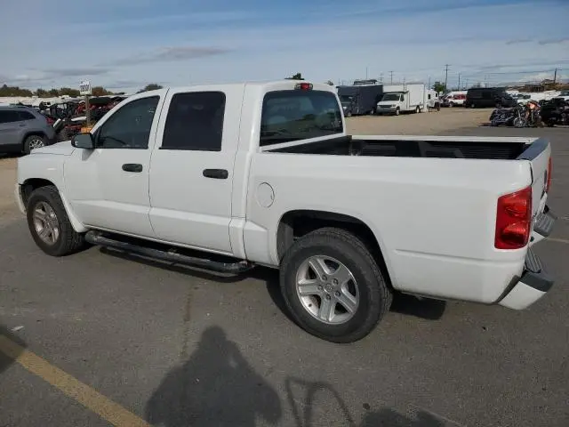 2011 DODGE DAKOTA SLT  