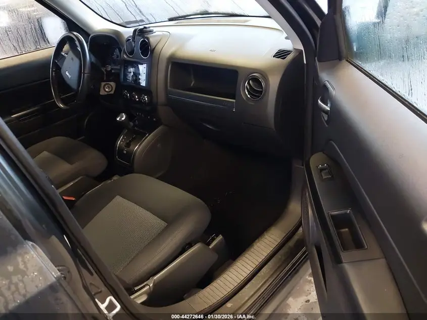 2010 JEEP PATRIOT SPORT