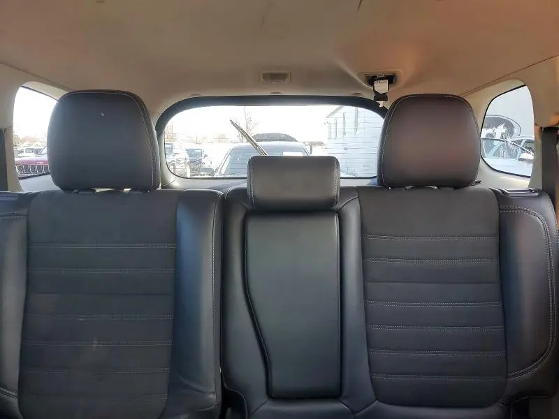 2019 MITSUBISHI OUTLANDER SE  