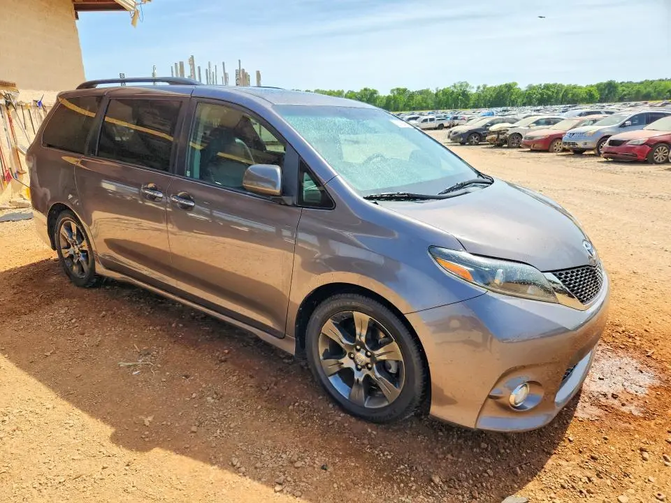 2015 TOYOTA SIENNA SPORT  