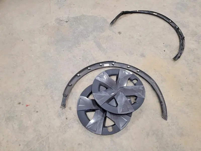2025 TOYOTA PRIUS   