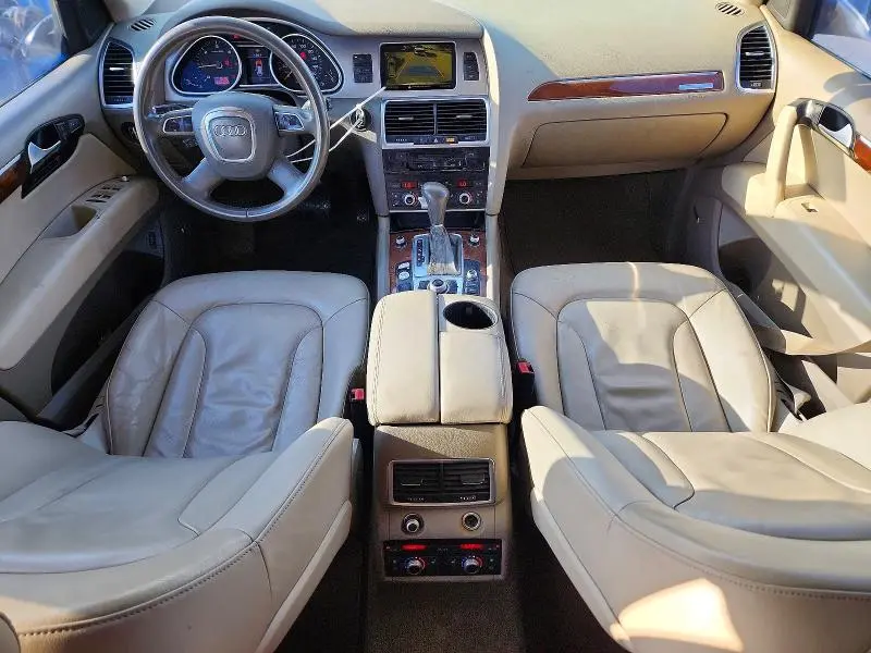 2010 AUDI Q7 PRESTIGE  
