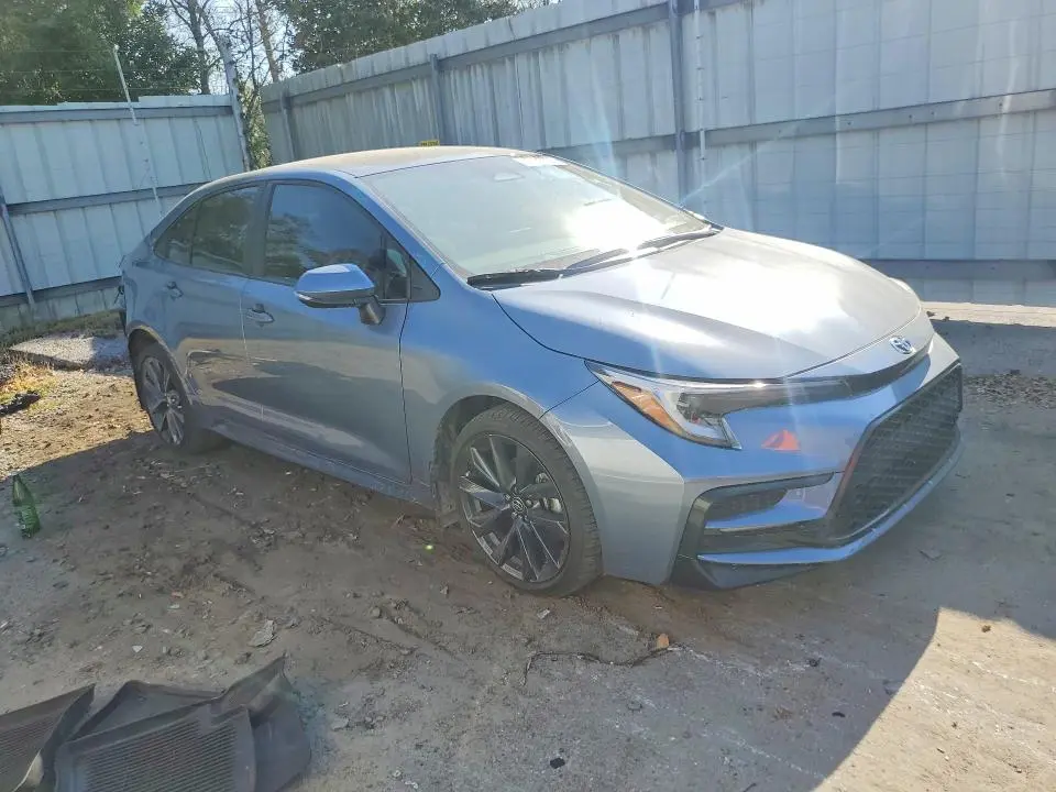 2024 TOYOTA COROLLA SE  