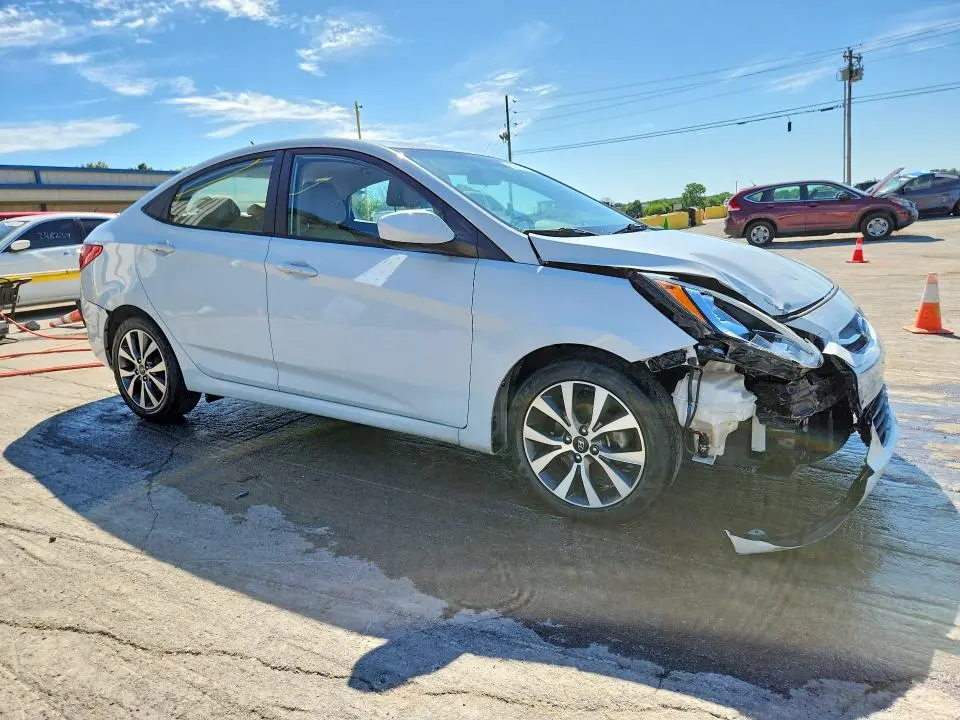 2017 HYUNDAI ACCENT SE  