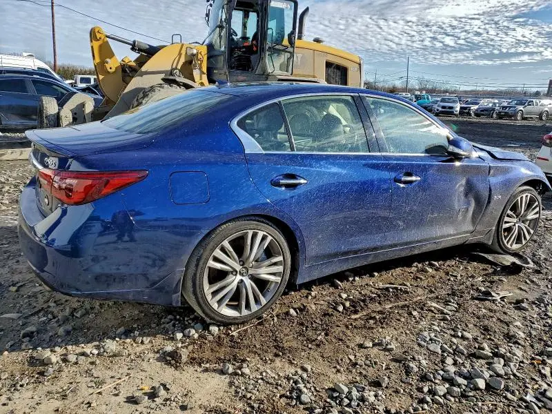 2019 INFINITI Q50 LUXE  
