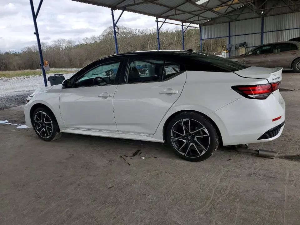 2025 NISSAN SENTRA SR  