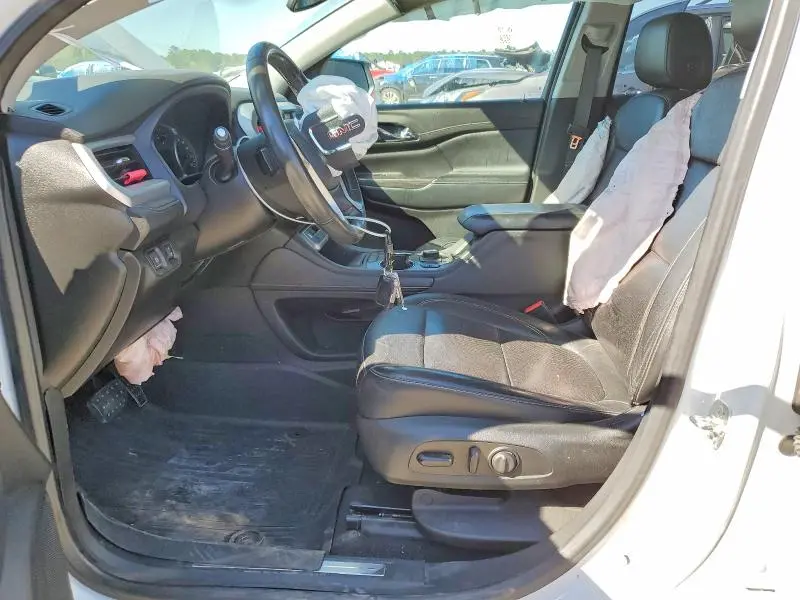 2020 GMC ACADIA SLT  