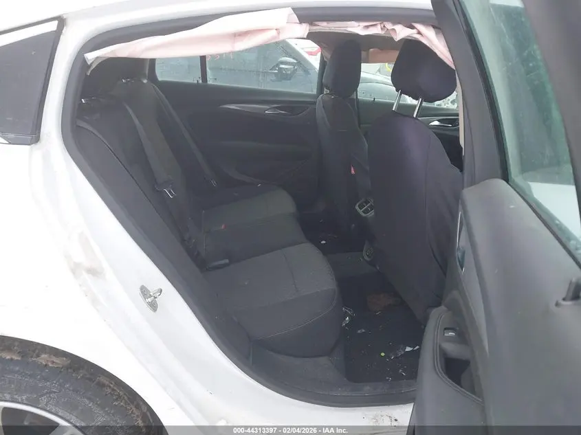 2018 BUICK REGAL SPORTBACK PREFERRED