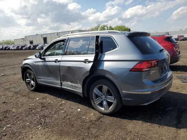 2020 VOLKSWAGEN TIGUAN SE  