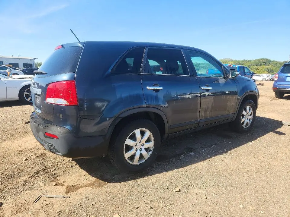 2012 KIA SORENTO LX  