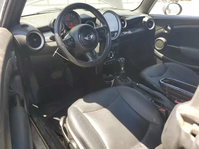 2015 MINI COOPER   