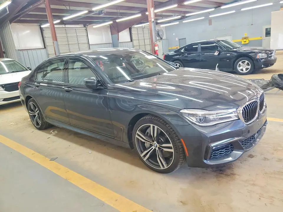 2019 BMW 750 I  