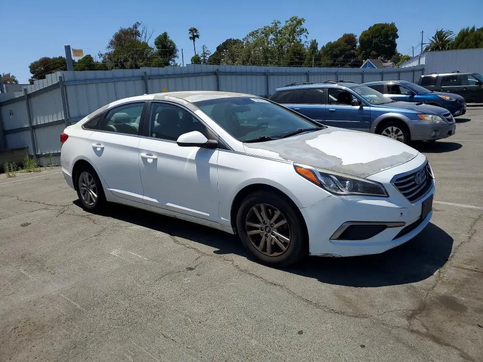 2017 HYUNDAI SONATA SE  