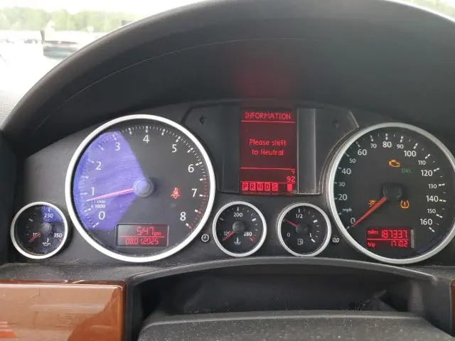 2010 VOLKSWAGEN TOUAREG V6  