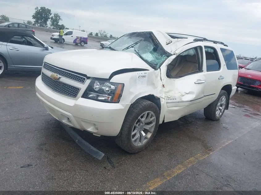 2011 CHEVROLET TAHOE LTZ