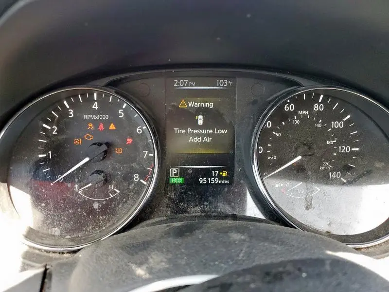 2017 NISSAN ROGUE SV  