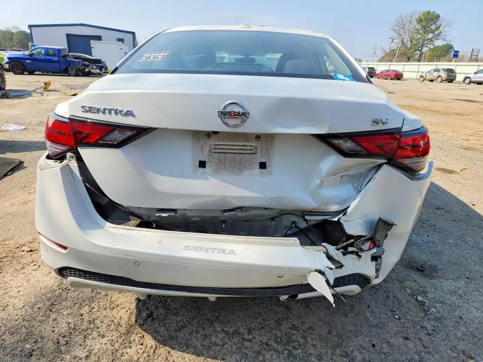 2023 NISSAN SENTRA SV  