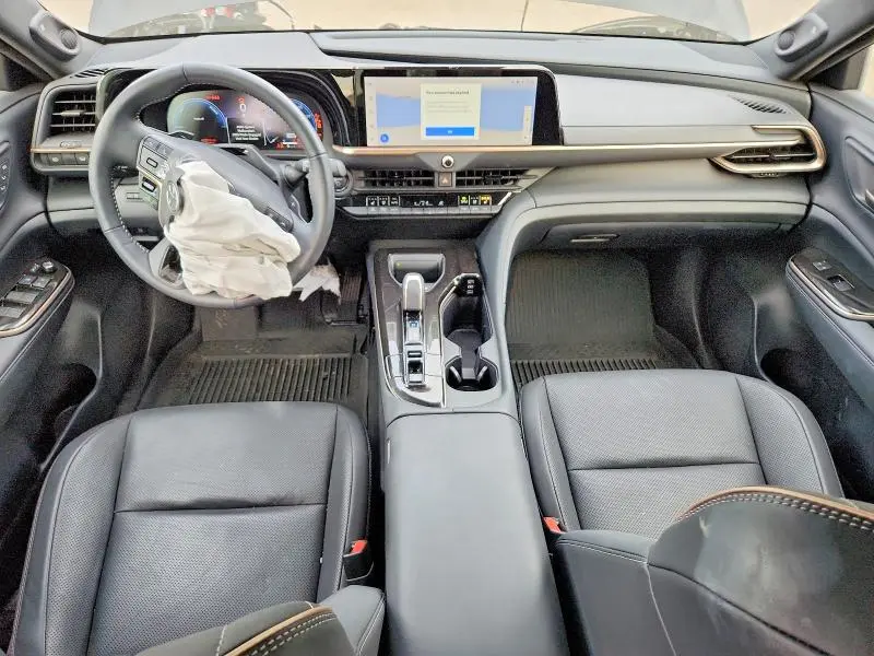 2024 TOYOTA CROWN PLATINUM  