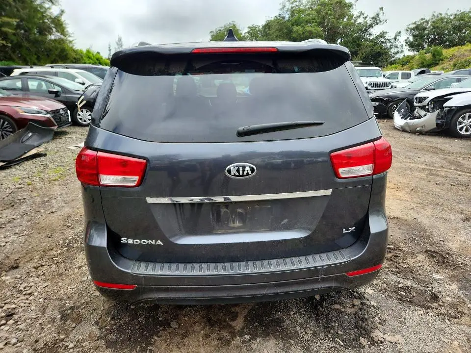 2016 KIA SEDONA LX  