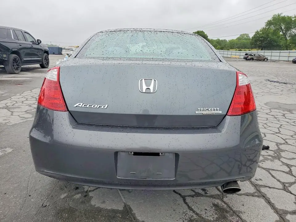 2010 HONDA ACCORD LX  