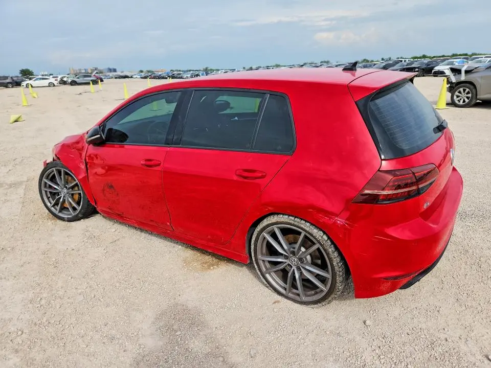 2017 VOLKSWAGEN GOLF R   