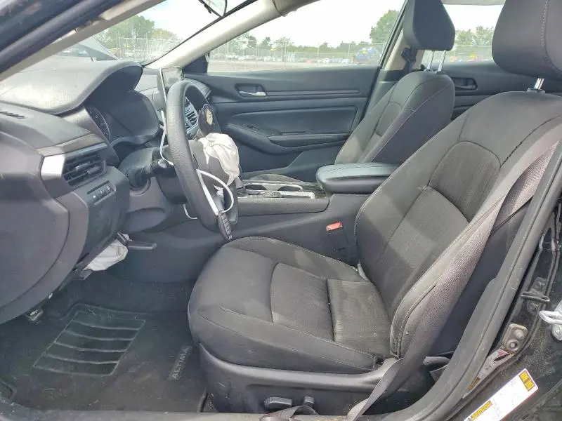 2024 NISSAN ALTIMA SV  