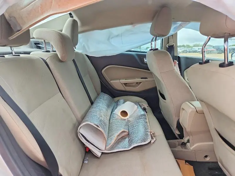 2016 FORD FIESTA SE  