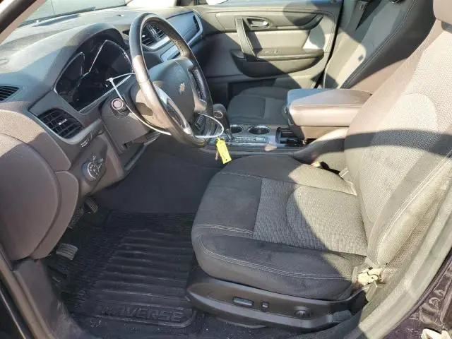2017 CHEVROLET TRAVERSE LT  