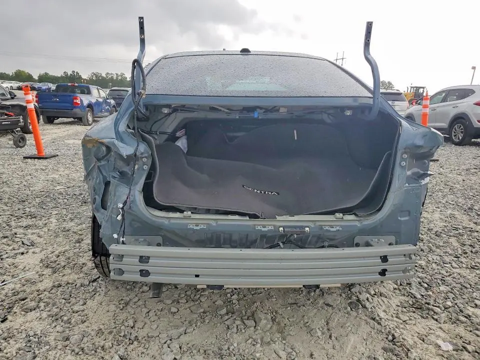 2026 NISSAN SENTRA SV  
