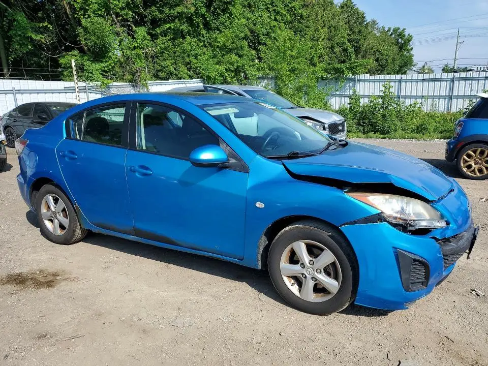 2010 MAZDA 3 I  