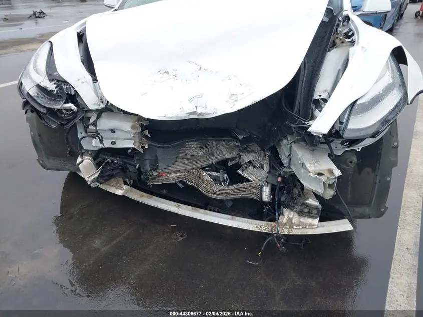 2018 TESLA MODEL 3 LONG RANGE/MID RANGE