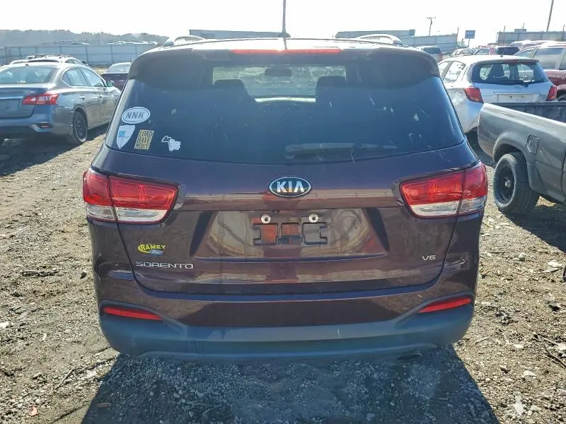 2017 KIA SORENTO LX  