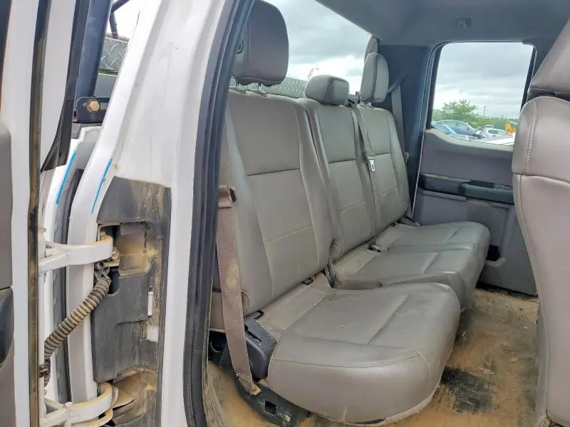 2015 FORD F150 SUPER CAB  