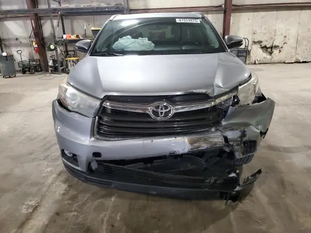 2015 TOYOTA HIGHLANDER XLE  