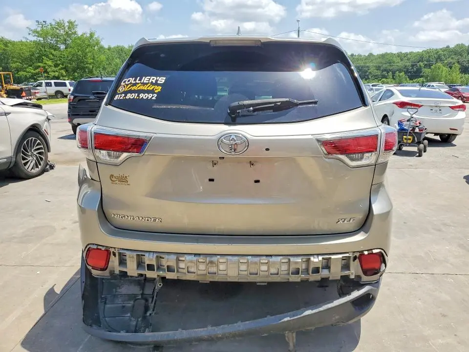 2016 TOYOTA HIGHLANDER XLE  