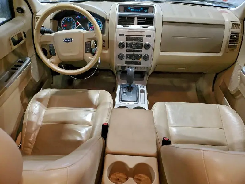 2011 FORD ESCAPE XLT  