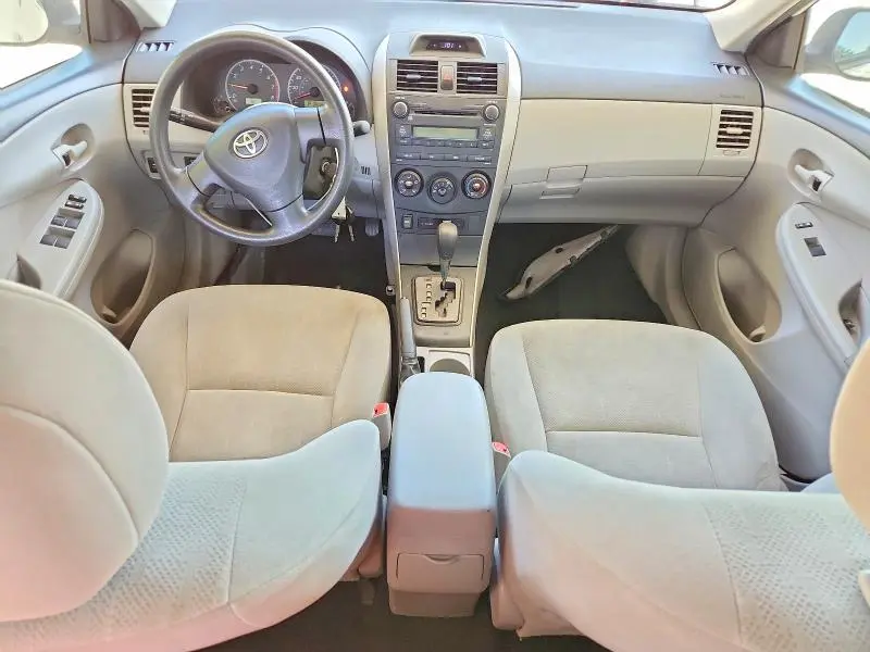 2013 TOYOTA CAROLLA   