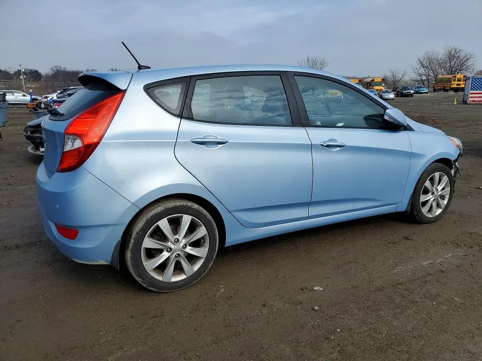 2013 HYUNDAI ACCENT   