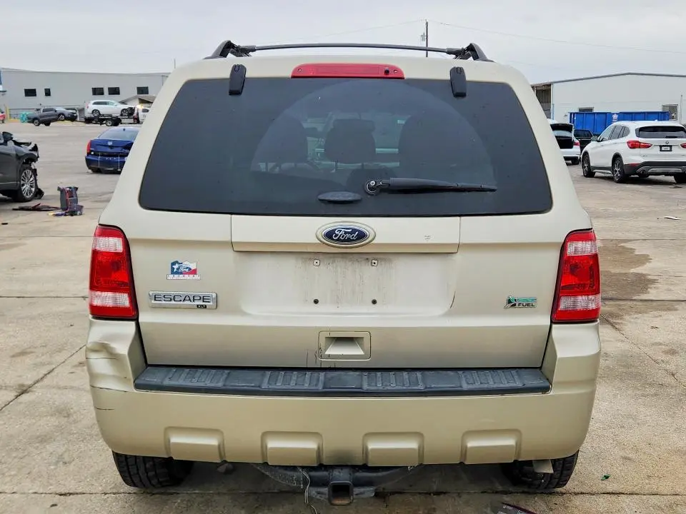 2012 FORD ESCAPE XLT  