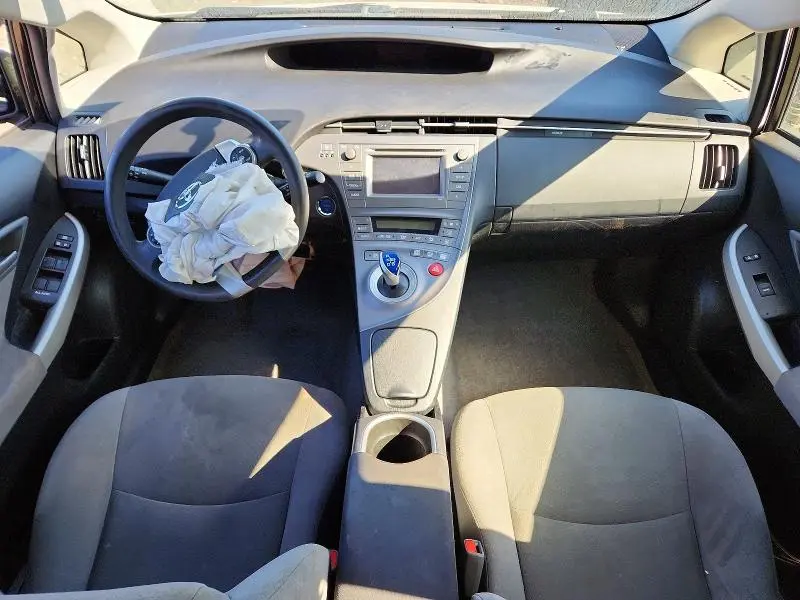 2014 TOYOTA PRIUS TWO  