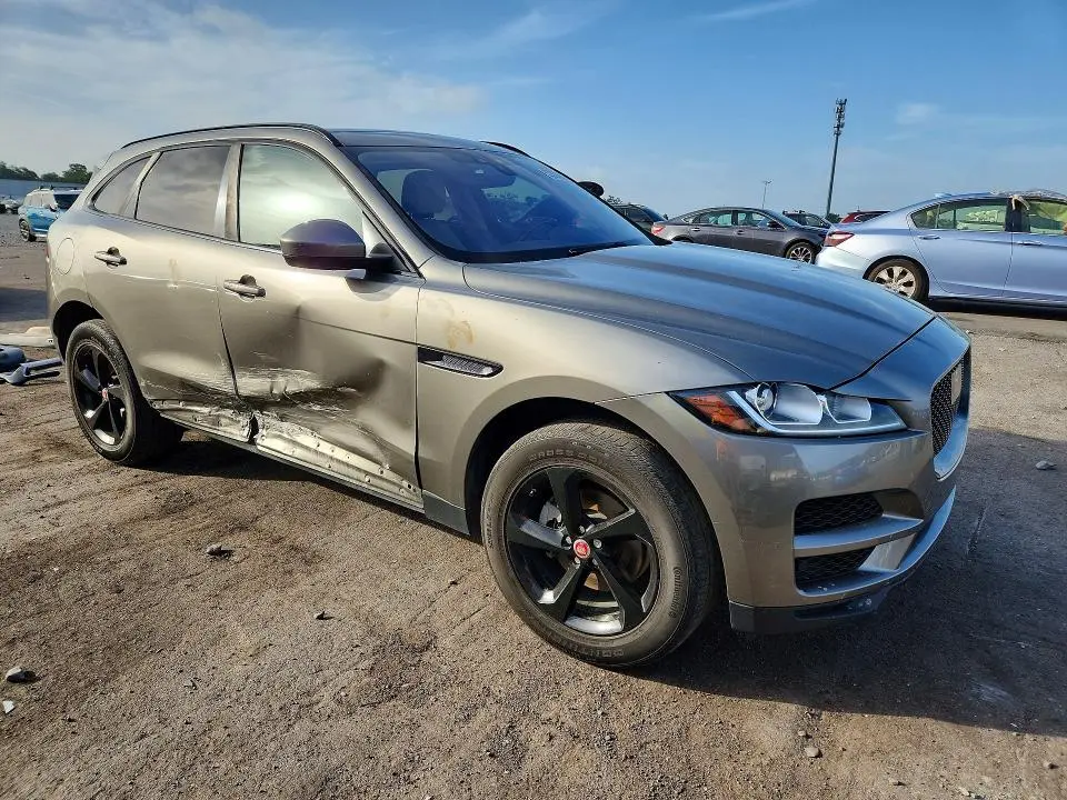 2019 JAGUAR F-PACE PREMIUM  