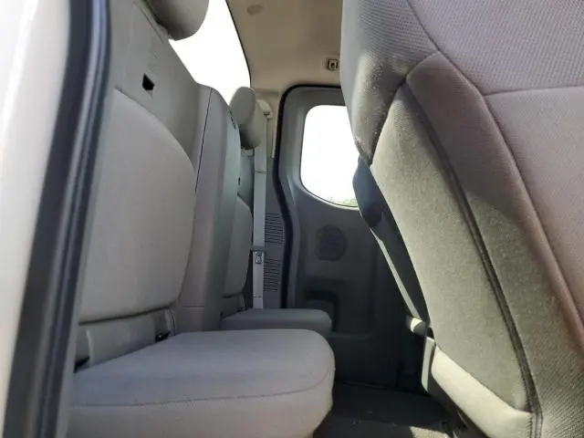 2020 NISSAN FRONTIER S  