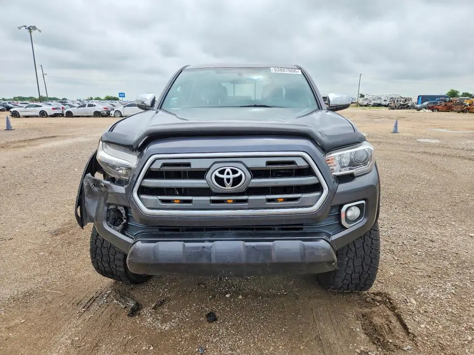 2017 TOYOTA TACOMA LIMITED  