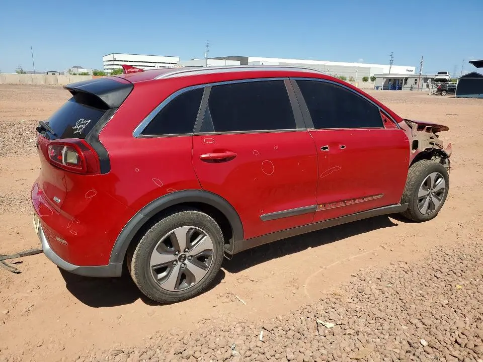 2017 KIA NIRO LX  