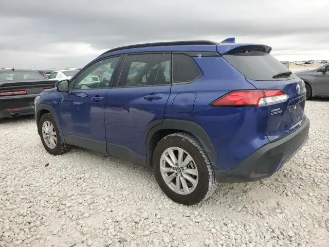 2024 TOYOTA COROLLA CROSS LE