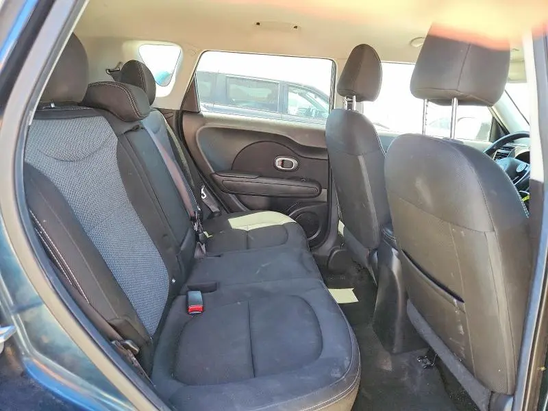 2017 KIA SOUL +  