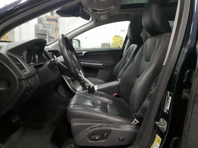 2017 VOLVO XC60 T5 PREMIER  