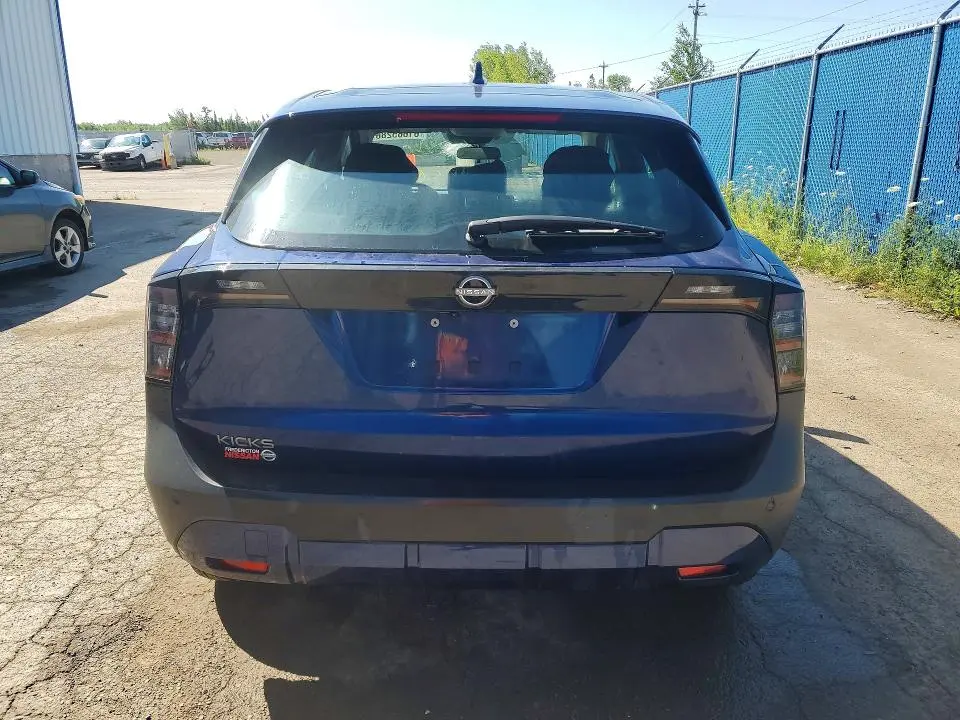 2025 NISSAN KICKS S  