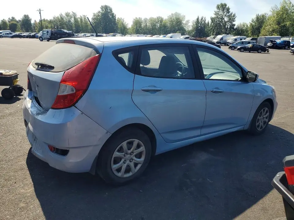 2014 HYUNDAI ACCENT GS  